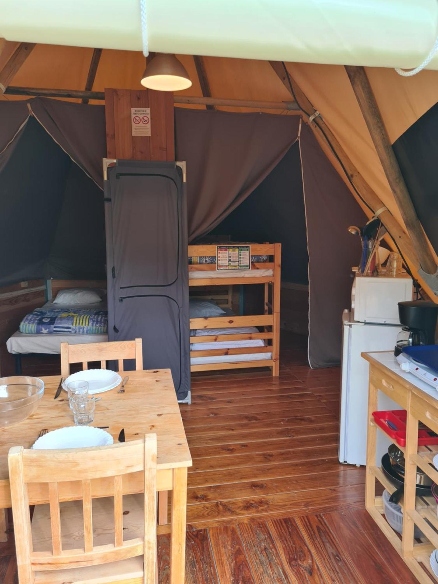 Resort & Camping - Val De Braye Bessé-sur-Braye Exterior foto